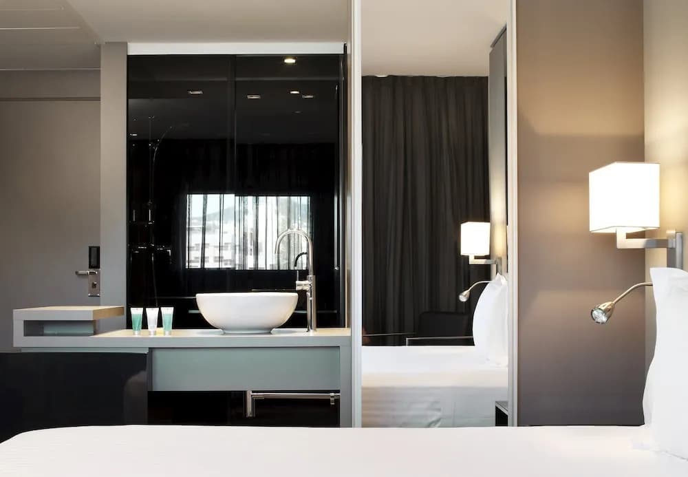 AC Hotel Sants - photo 3
