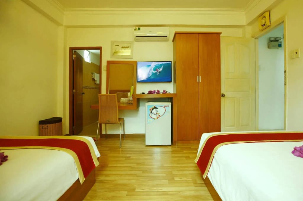 Lucky Star Saigon Hotel - photo 7