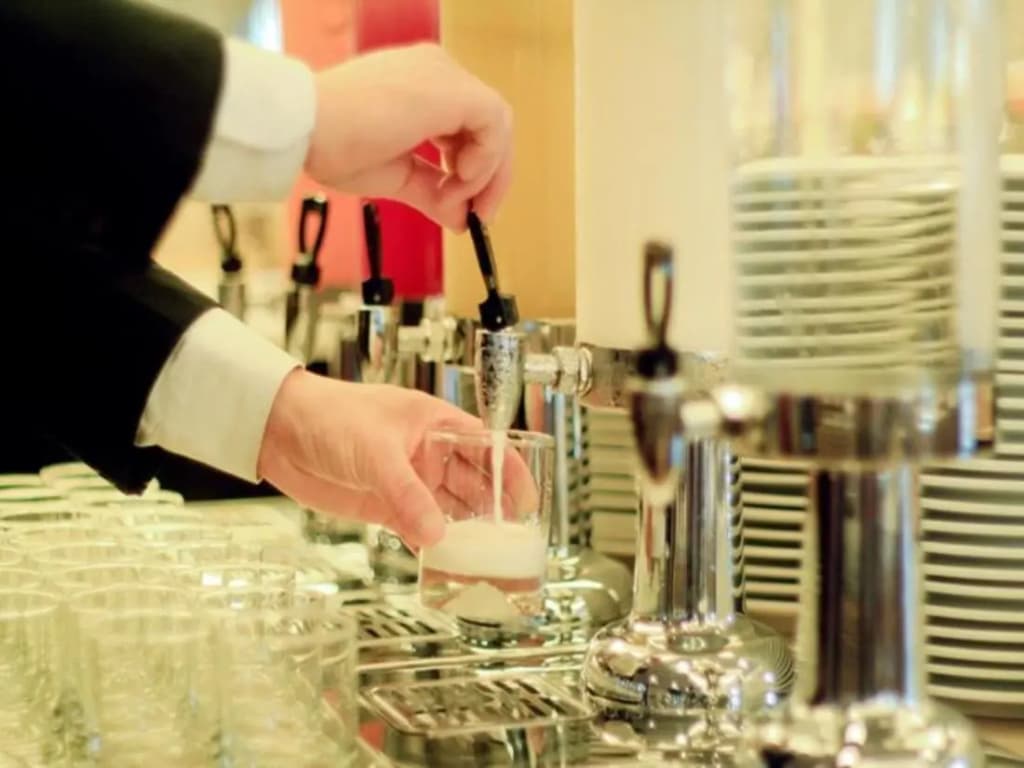 Lan Vien Hotel Hanoi - photo 10