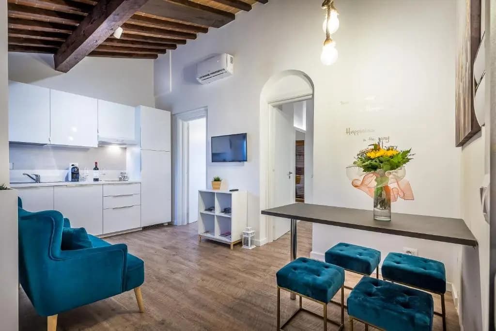 Central View Apartment - photo 14
