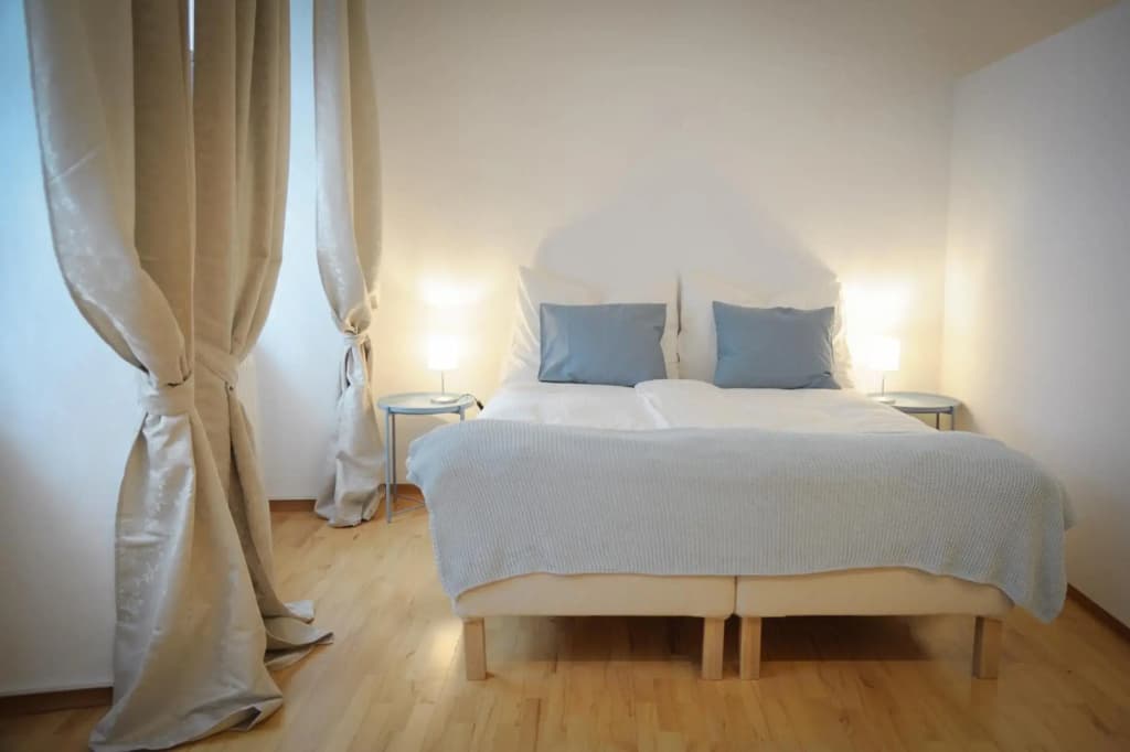 City Center Apartment - photo 2