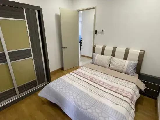 Spacious unit beside KL Gateway Mall - photo 2