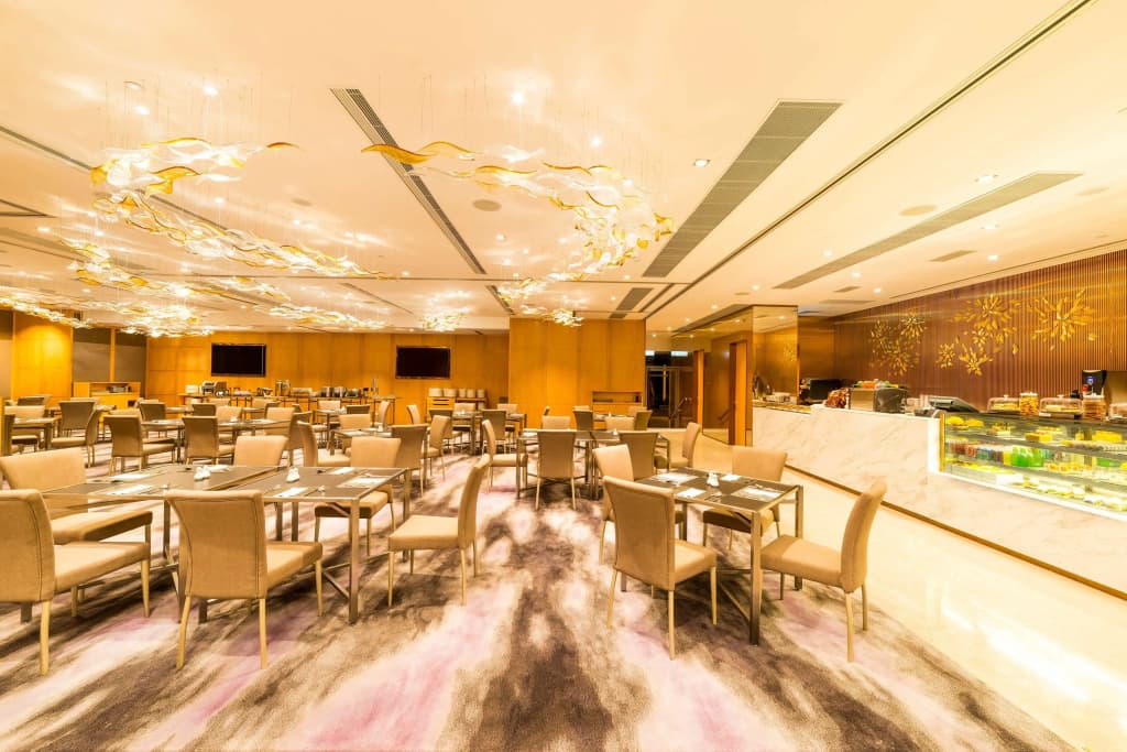 Kowloon Harbourfront Hotel - photo 33