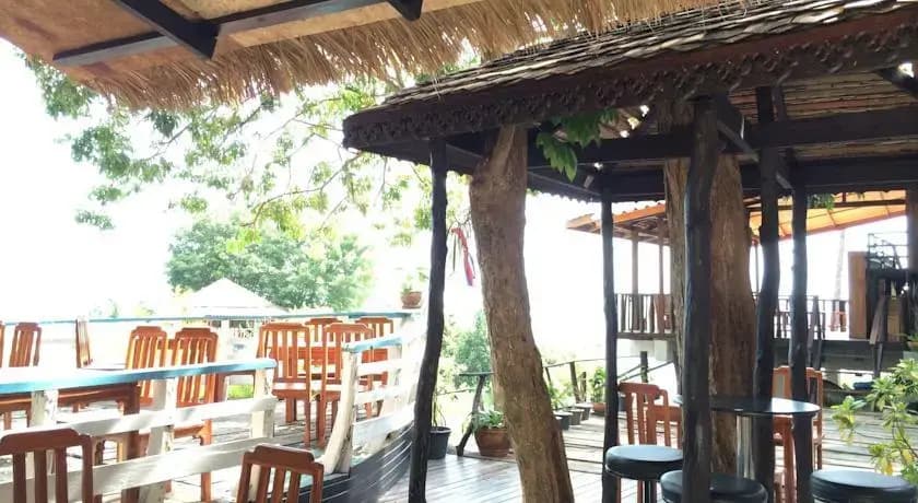 Great View Resort Bed And Bar - photo 7