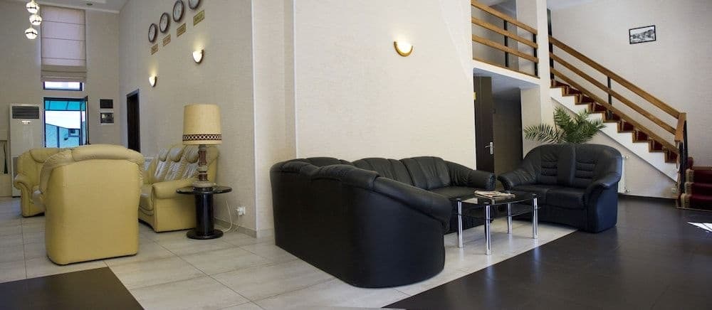 Oriental Hotel - photo 17