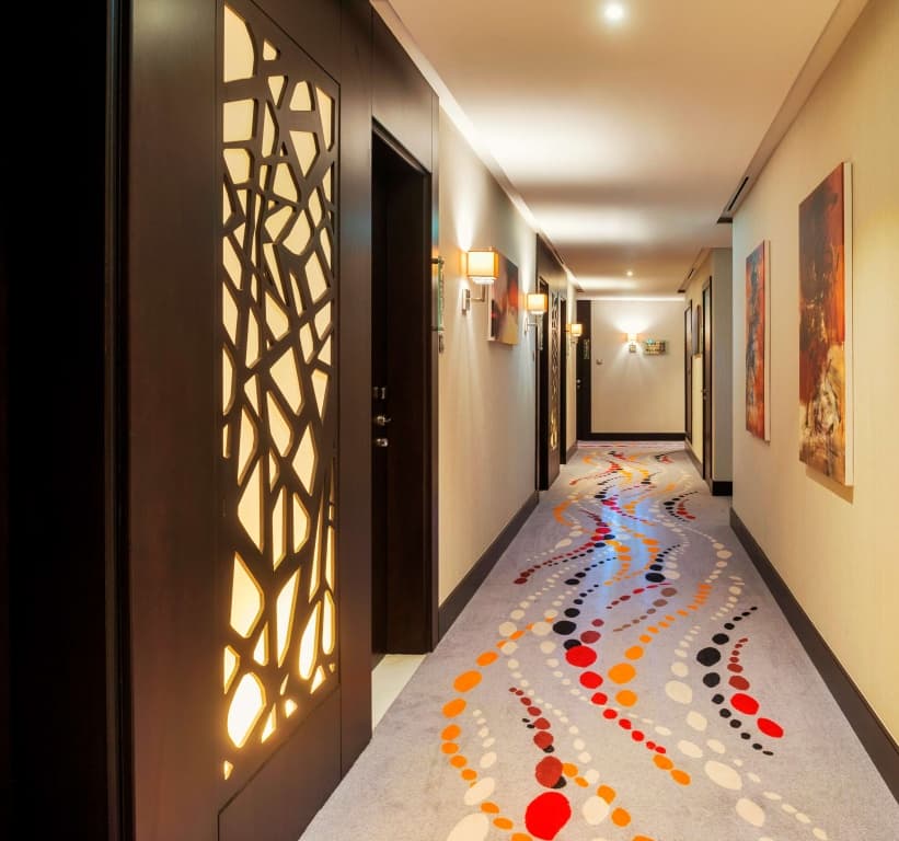 Canal Central Hotel - photo 16