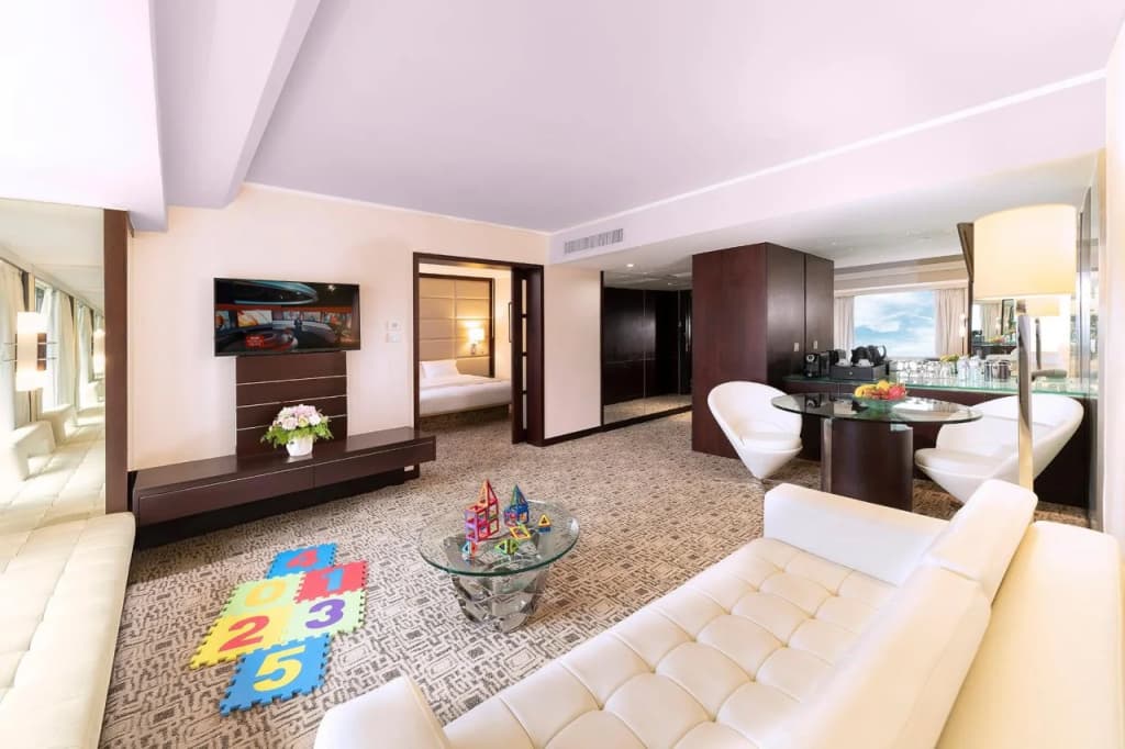 Regal Kowloon Hotel - photo 17