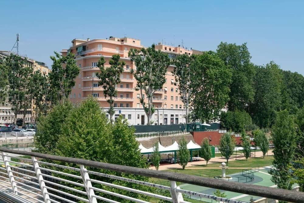 Flora Guest House - photo 16