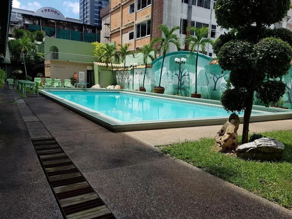Park Hotel Bangkok - photo 21