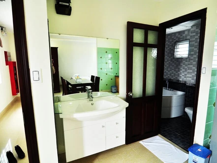 Red Rose Mallow Hotel - photo 9