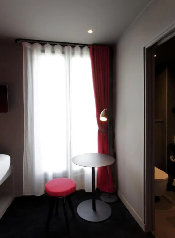Hotel Saint Marcel - photo 8