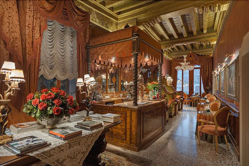 Hotel Al Ponte Antico - photo 24