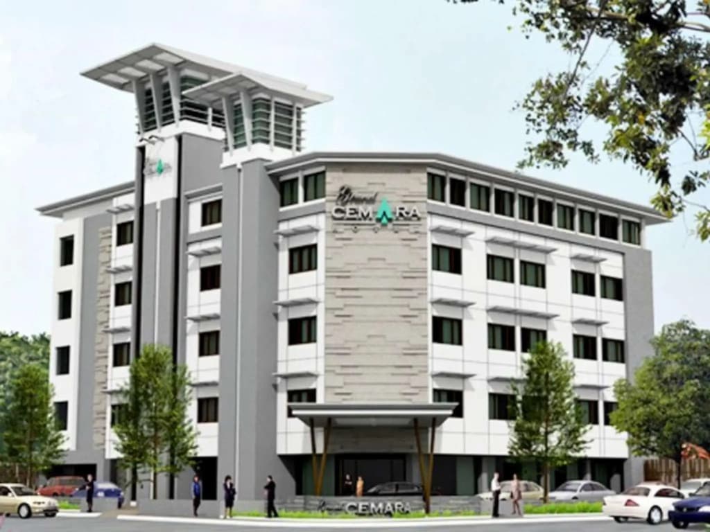 Grand Cemara Hotel - photo 1