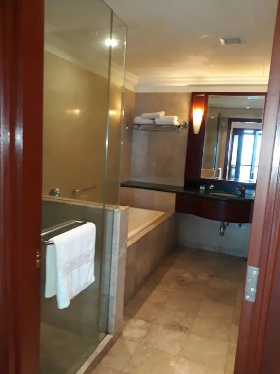 Berjaya Times Square Apartment Complex - photo 6