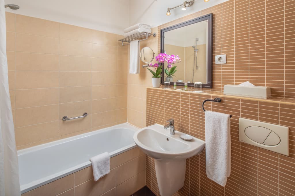 Escala Hotel & Suites - photo 8
