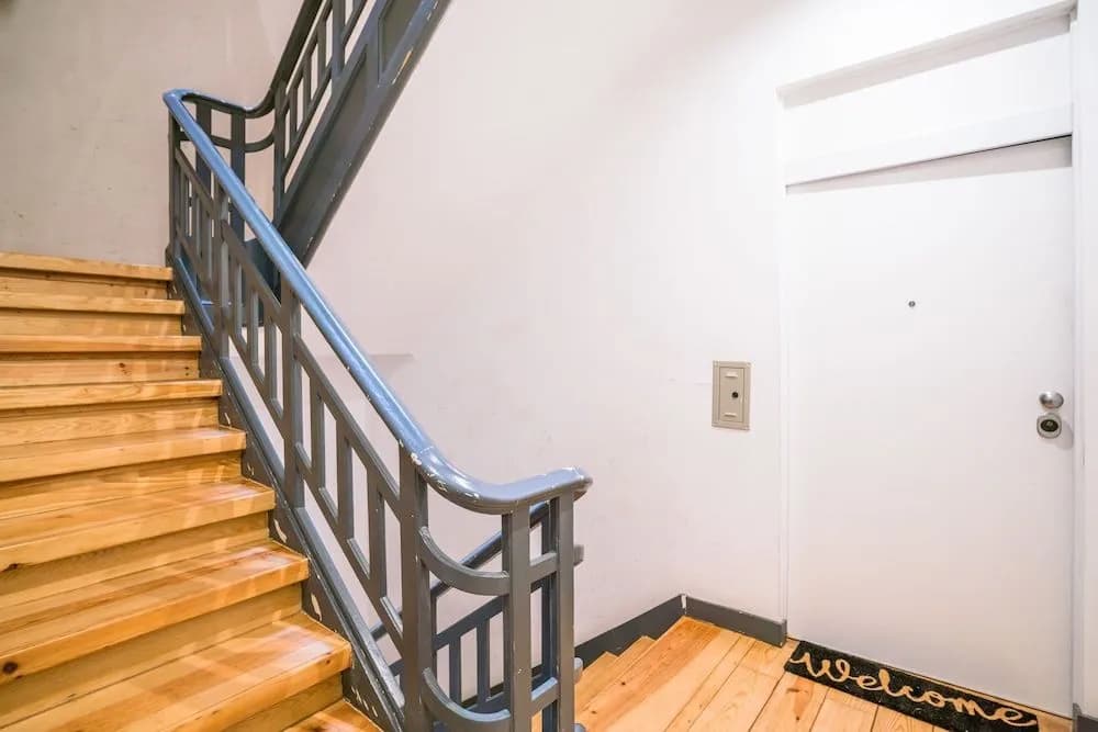 Estrela Neoclassical Apt River View - photo 12