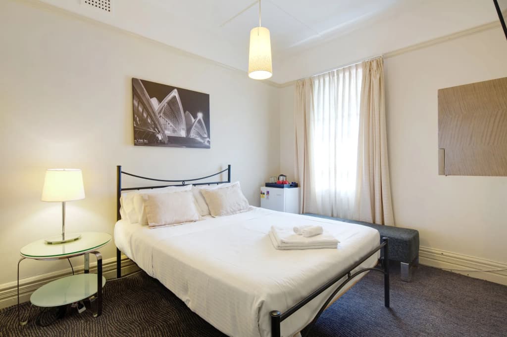 Neutral Bay Lodge - photo 3
