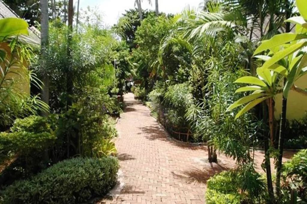 O.P. Bungalow - photo 13