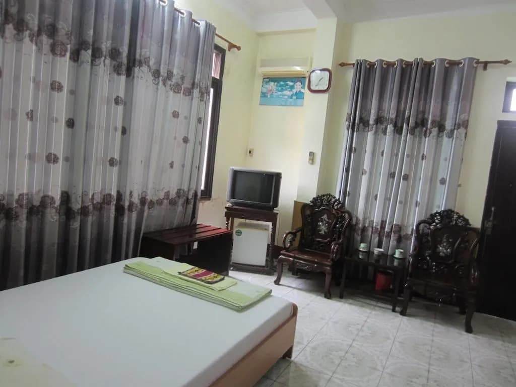 Linh Dan Hotel - photo 15