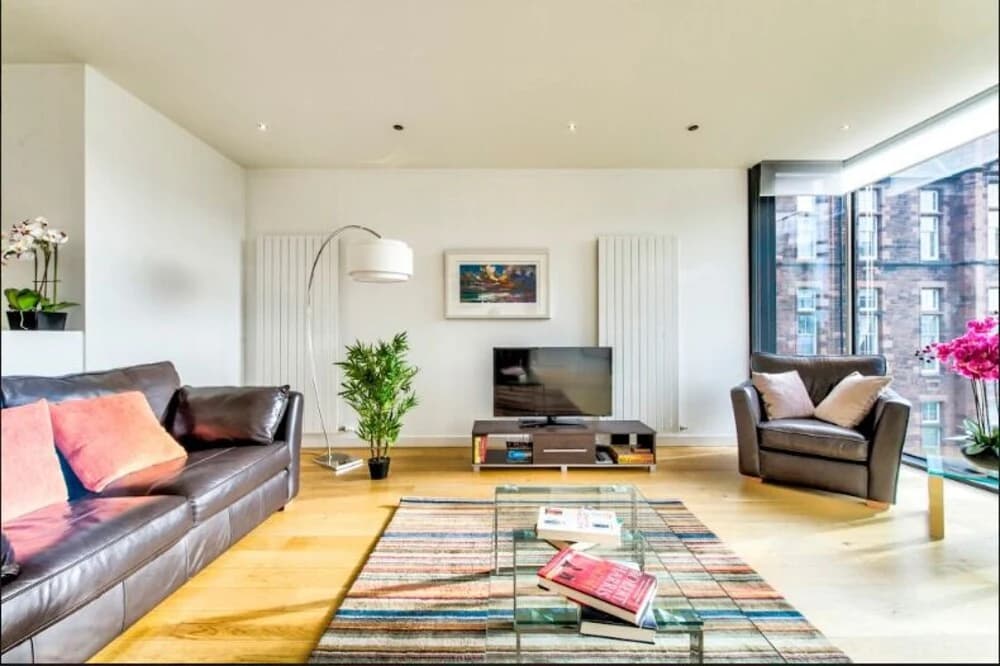 Luxury Quartermile Apart - photo 9