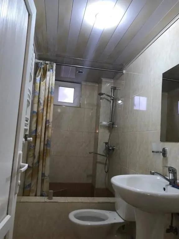 Family House - photo 7