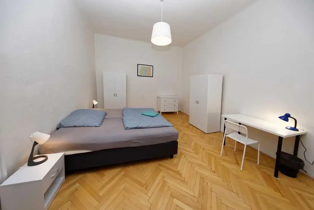 Peter's Tower Apartments - photo 6