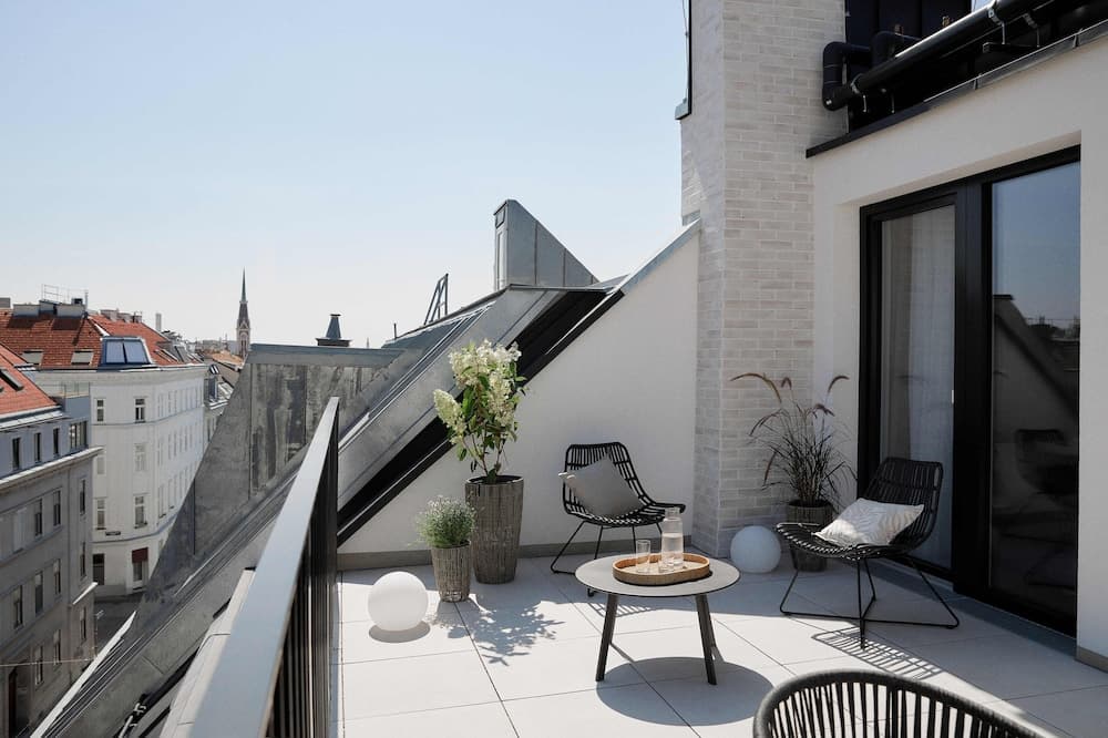 Vienna Heights Premium Apartments - photo 31