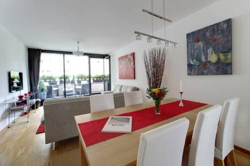 Voltaire Apartments - main photo