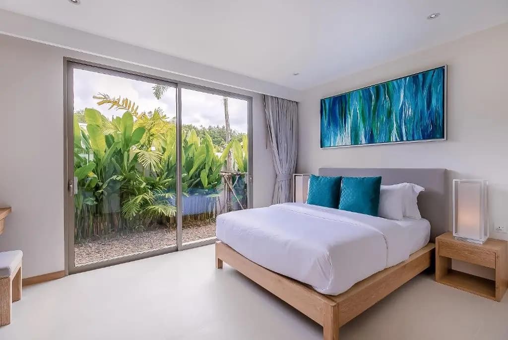 Modern 3BR Villa with Private Pool & BBQ - photo 2