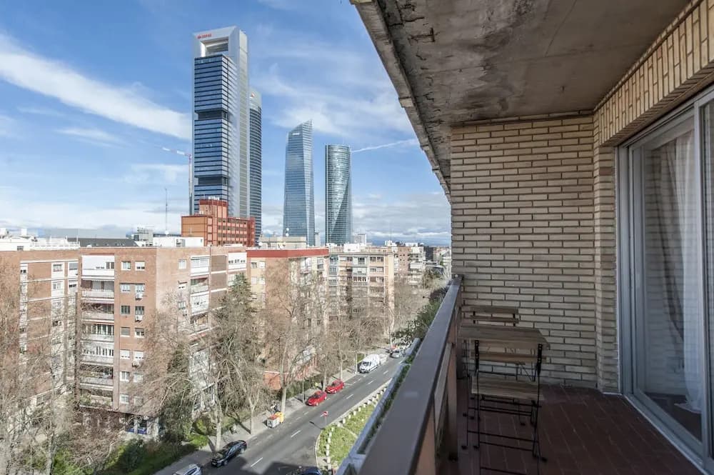 Alterhome Apartamento Plaza de Castilla III - photo 13