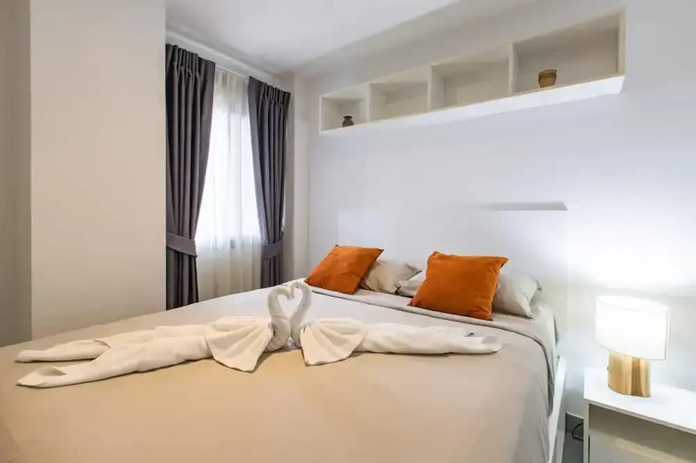 Modern Condo - 1BR T1-401 - photo 16