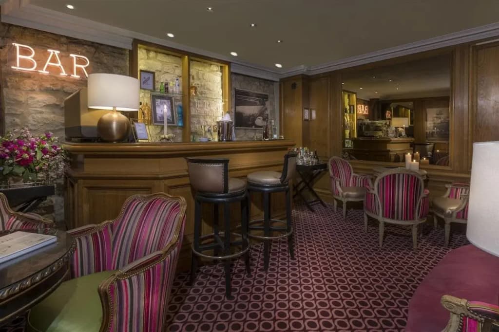 Dauphine Saint Germain Hotel - photo 16