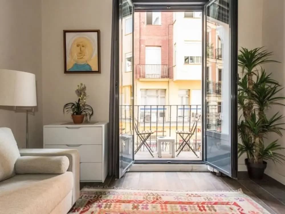 Charmy Design Apartment Plaza Mayor - photo 3