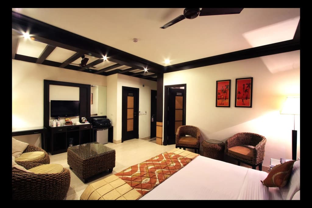 Hotel Southgate - photo 6