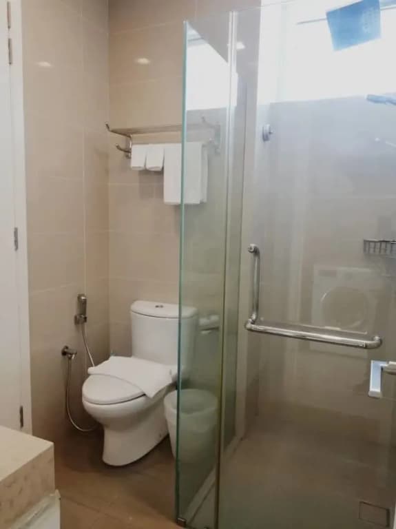 Binjai KLCC Luxury One-Bedroom Suite - photo 10