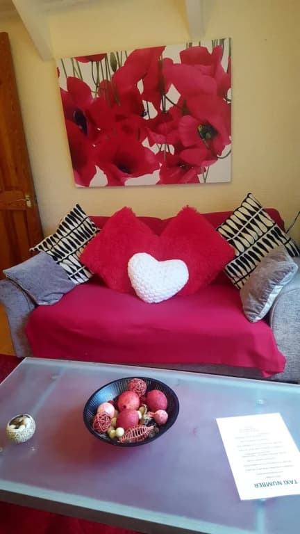 Tony Asga - Hamza Apartment - photo 9