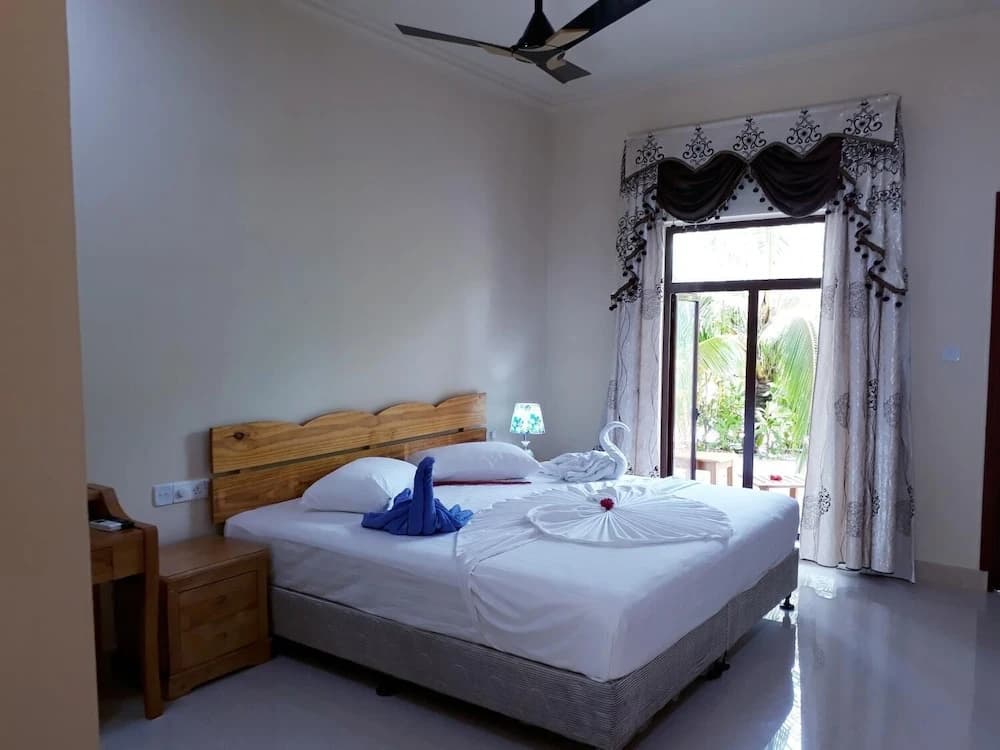 Sunrise Inn - photo 10