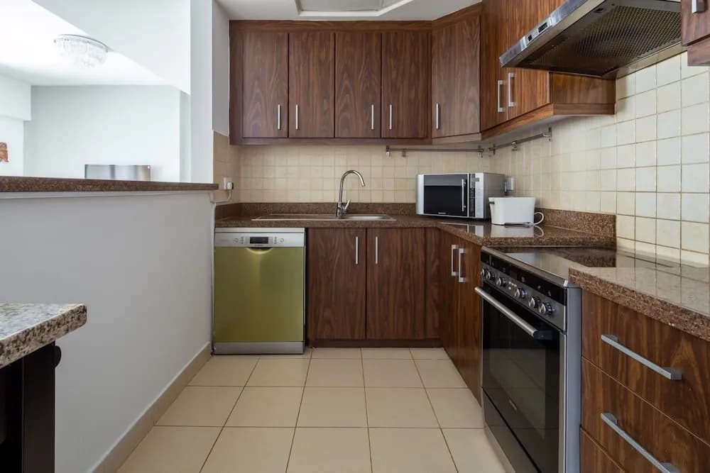 Stylish 2BR Apartment In Business Bay - photo 14