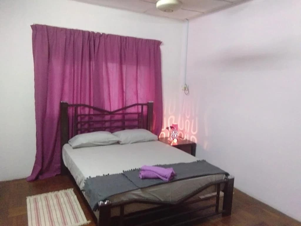 Purpleberry Inn - photo 2