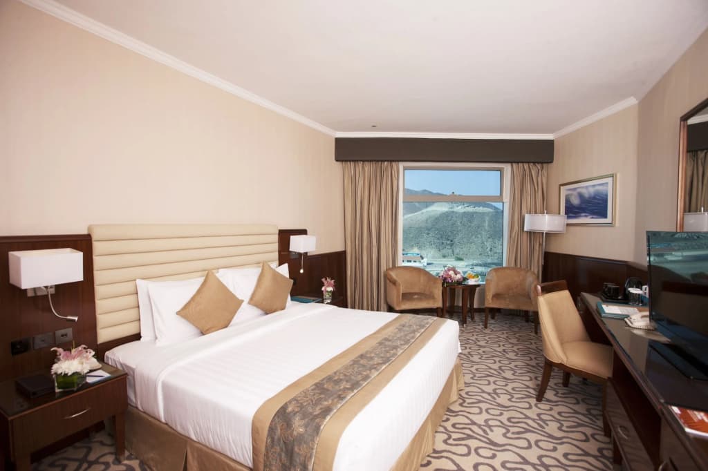 Oceanic Khorfakkan Resort And Spa - photo 19