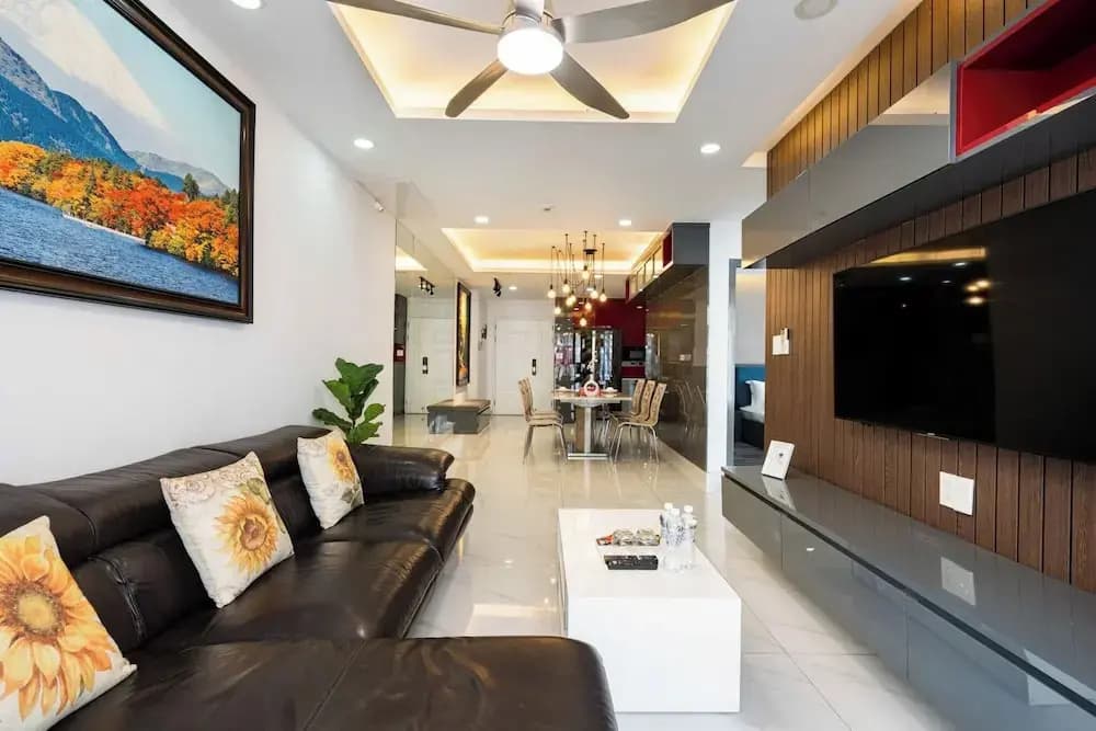 COZY 3-BR Apartment in the center of District 7 - photo 2