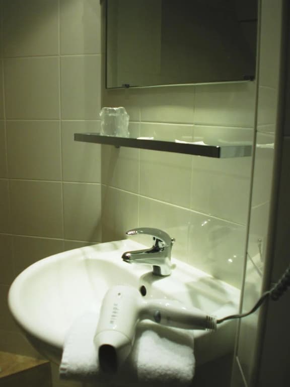 Hotel Terminus Orleans - photo 33