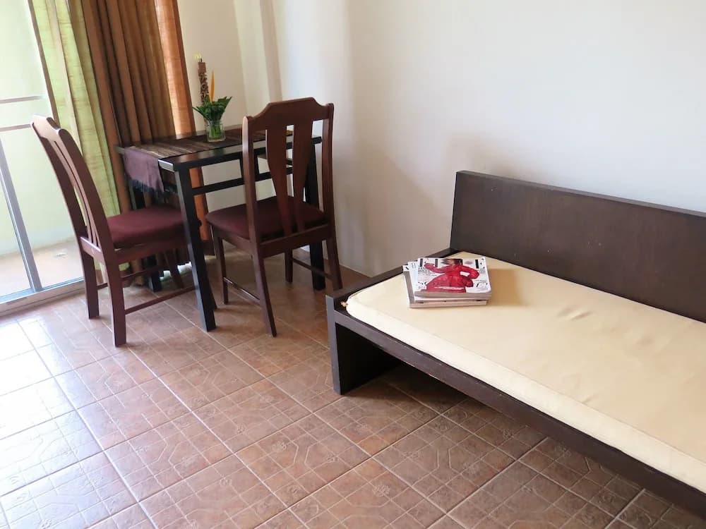 Phompassorn Apartment - photo 2