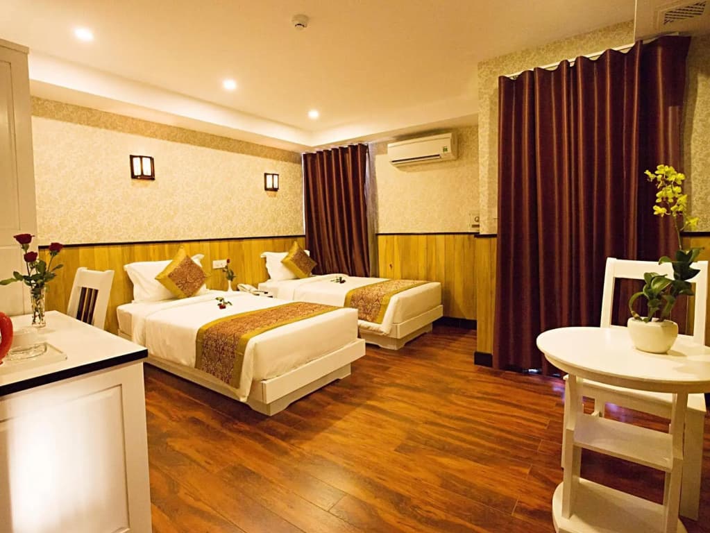 Golden Rain 2 Hotel - photo 4