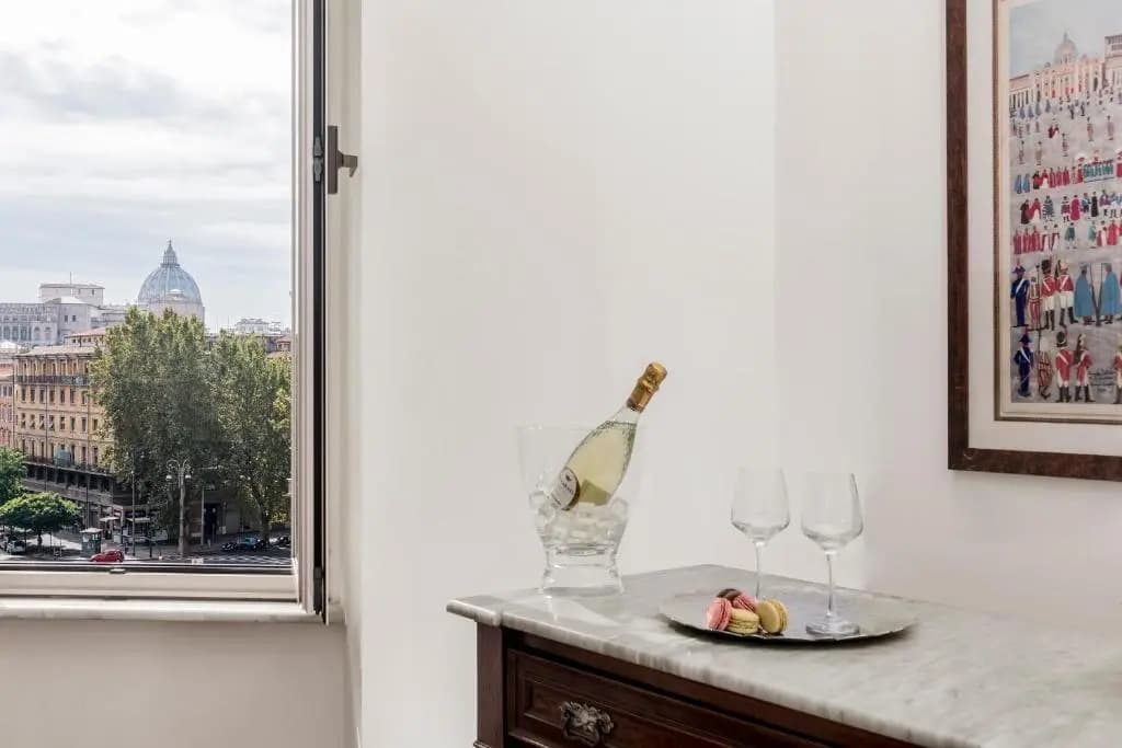 St.Peter's mirror-Romantic view - photo 4