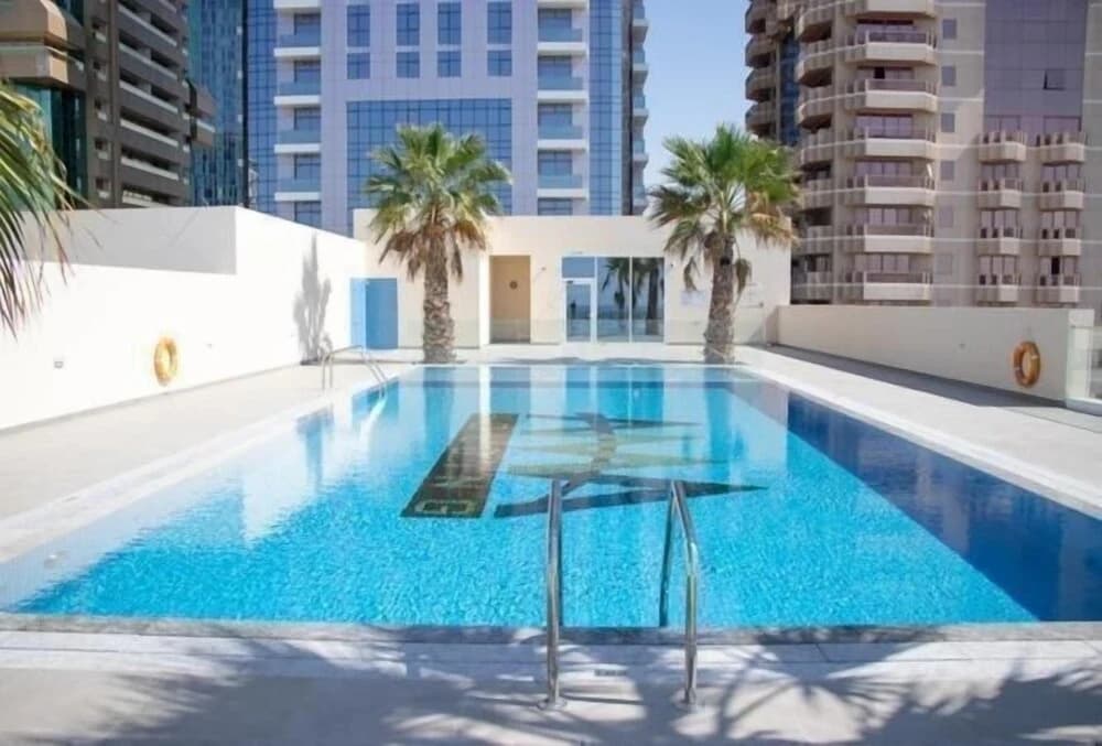 GreenFuture - High-Rise Sleek Studio With Panoramic City Views - photo 7