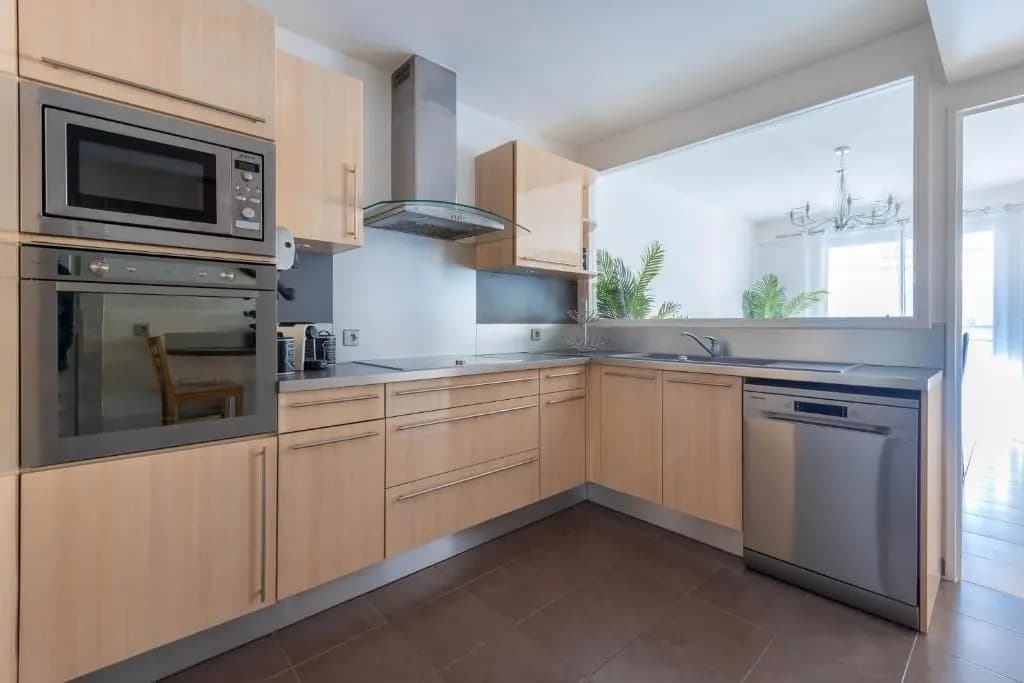 HEART of Nice- Modern Elegant 2BR Flat Big terrace - photo 17