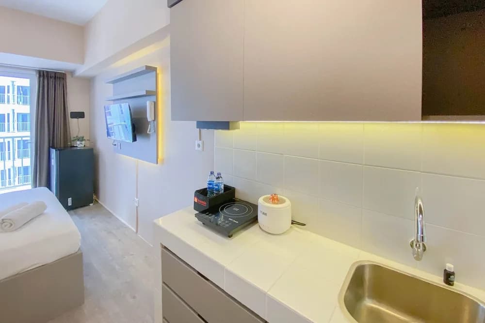 Good Deal And Lovely Studio At Tokyo Riverside Pik 2 Apartment - photo 4