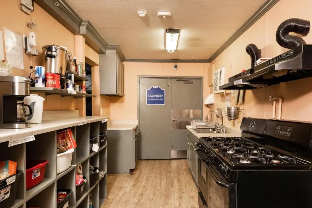 Bungalows Hostel - photo 18