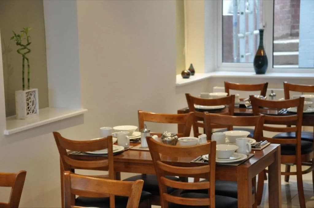Queens Hotel - photo 16